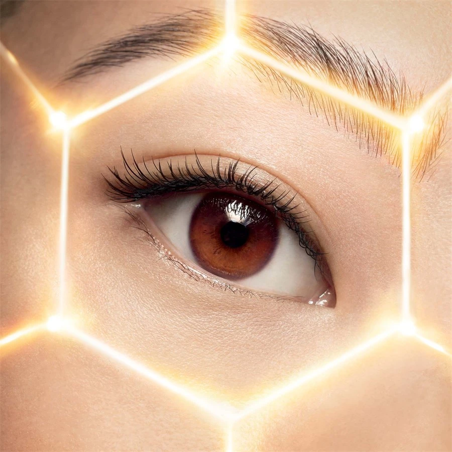 Abeille Royale Soin Anti-âge Eye Cream De GUERLAIN – Image 6